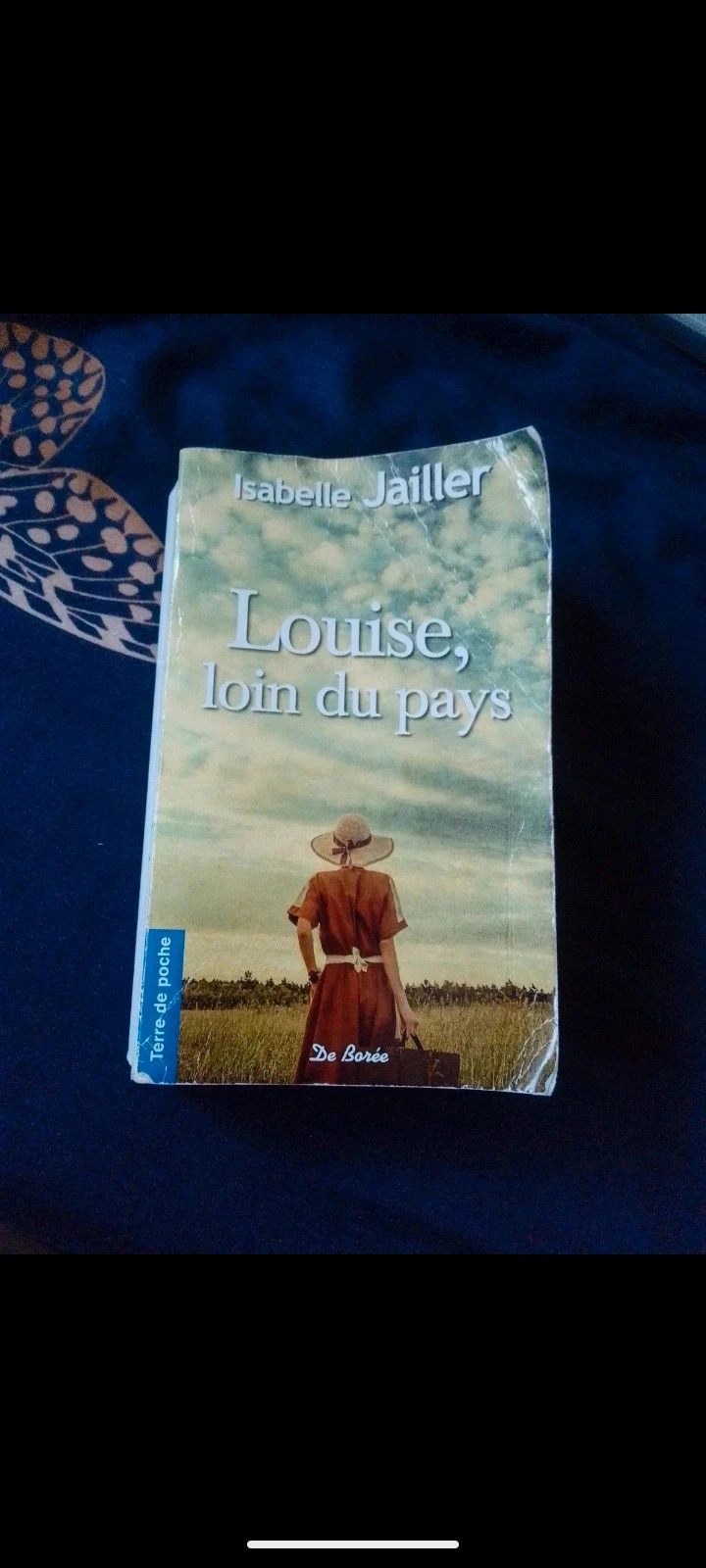 Louise loin du pays